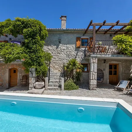 Villa Lapis Gabonjin