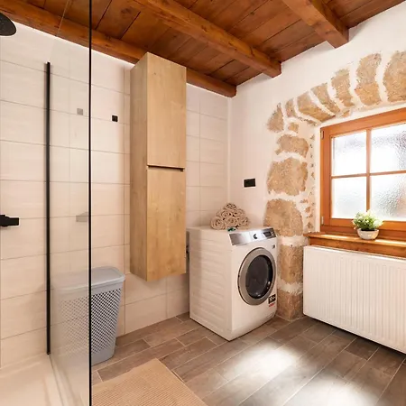 Villa Lapis Gabonjin