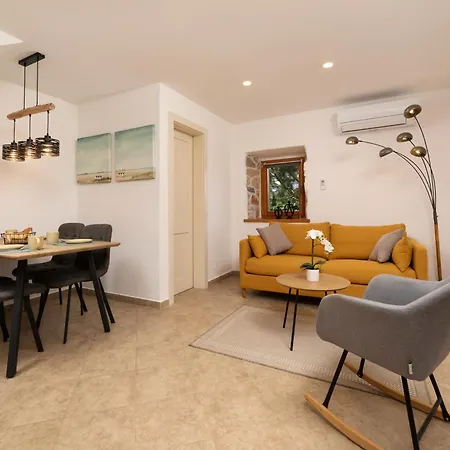 Villa Lapis Gabonjin